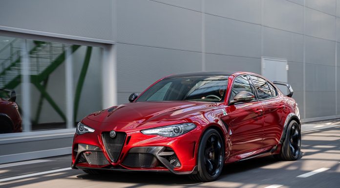 Alfa Romeo Giulia GTA Efsanesi Geri Döndü!