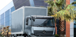 Mercedes-Benz Türk, hem yerli üretim hem de ithal kamyonlarında 500.000 TL’ye kadar kredi imkânı sunuyor