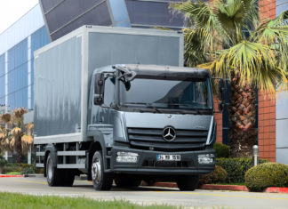 Mercedes-Benz Türk, hem yerli üretim hem de ithal kamyonlarında 500.000 TL’ye kadar kredi imkânı sunuyor