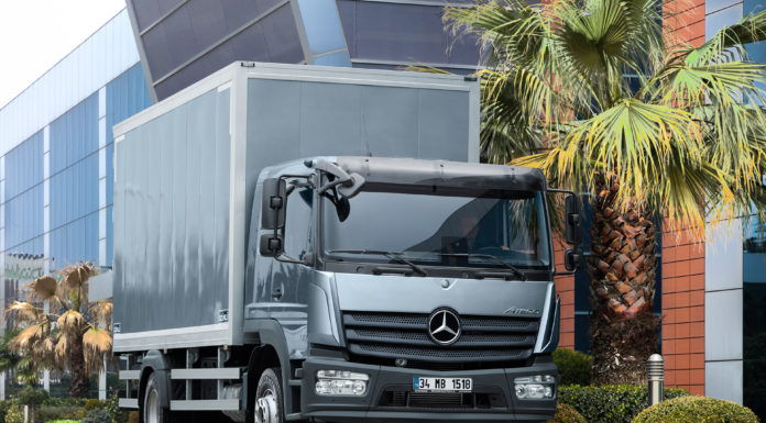 Mercedes-Benz Türk, hem yerli üretim hem de ithal kamyonlarında 500.000 TL’ye kadar kredi imkânı sunuyor