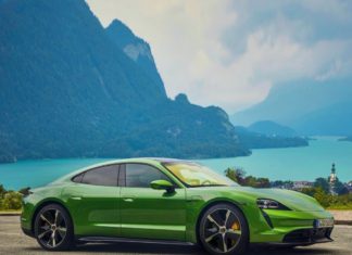 Lüks ve Nadir Otomobillerin Yeni Adresi Albayrac!