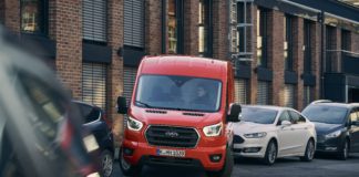Yeni Ford Transit ile ‘park etmek’ artık çocuk oyuncağı…
