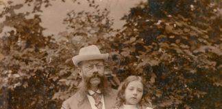 Mercedes-Benz, Babalar Gününde ismini bir günlüğüne Emil-Jellinek olarak değiştirdi