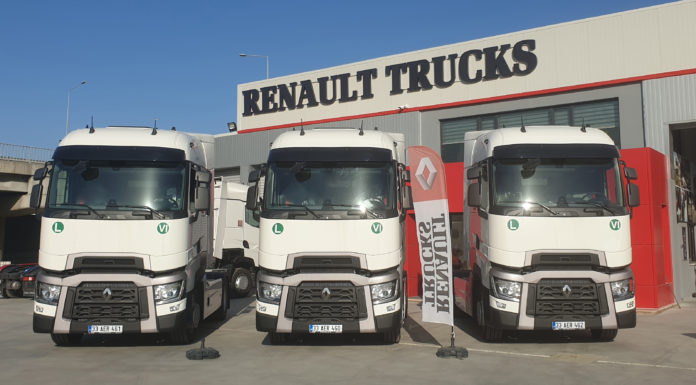 BAKİLER LOJİSTİK, TENTELİ TAŞIMALARINI RENAULT TRUCKS İLE YAPACAK