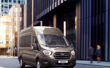 Ford Transit, şimdi sınıfında tek, 10 vitesli otomatik şanzıman seçeneğiyle Türkiye’de