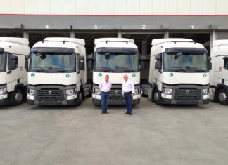 KARE KARAYOLU’NUN ARAÇ PARKINDA, YÜZDE 90’LIK RENAULT TRUCKS FARKI