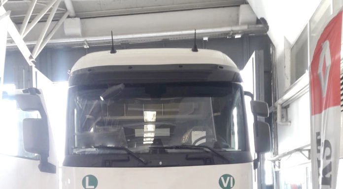 MERMER NAKLİYESİNDE RENAULT TRUCKS TAM GÜÇTE