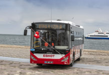 İzmirlileri taşıyacak 304 Otokar otobüsü için imzalar atıldı