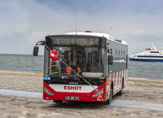 İzmirlileri taşıyacak 304 Otokar otobüsü için imzalar atıldı