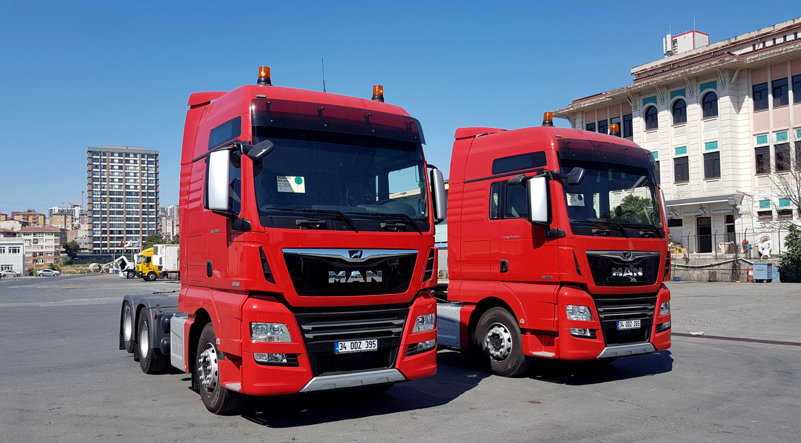 Ближайший ман. Man TGX 28.580. Man TGX 580. Man TGX 28. Man TGX 2020 красный.