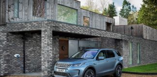 Yeni Discovery Sport 1.5 Litrelik Plug-In Hybrid Motoruyla  Daha Güçlü, Daha Verimli