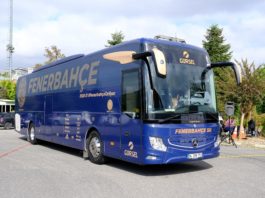 Fenerbahçe’nin Mercedes-Benz Takım Otobüsü yeni tasarımıyla 2020/2021 sezonuna hazır