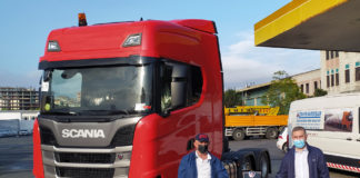 Zafer Kardeşlere ’Özel’ Scania