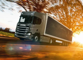 Scania Hibrit Kamyonu Güneşten Şarj Edecek