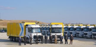 Mercedes-Benz Türk, Deniz Nakliyat’a 34 yeni araç teslim etti