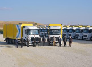 Mercedes-Benz Türk, Deniz Nakliyat’a 34 yeni araç teslim etti