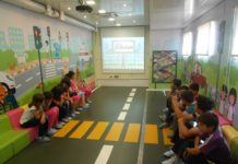 Mercedes-Benz, 20 Kasım Dünya Çocuk Hakları Günü’nü eğitim çalışmalarıyla destekliyor