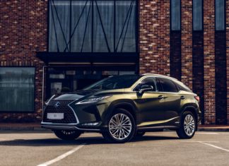 Lexus RX “En İyi Premium Hibrit” Seçildi