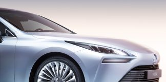 Yeni Toyota Mirai, Fabrikadan FALKEN AZENIS FK510 Lastiklerle Çıkacak