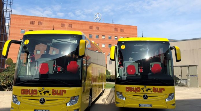 Mercedes-Benz Türk’ten 2021’in ilk otobüs teslimatı Asya Tur’a