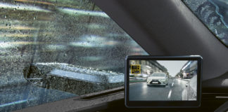 LEXUS DÜNYADA BİR İLK OLAN DİJİTAL AYNAYI TÜRKİYE’DE SATIŞA SUNDU