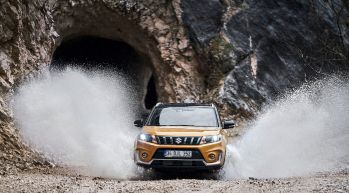 Suzuki’den 4×4 Hediyesi! Suzuki Vitara’da “4×4 Bizden”