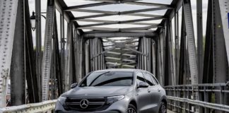 Mercedes-Benz, 2021’de Premium segmentte elektrikli araçlara ve dijital dönüşüme öncülük edecek