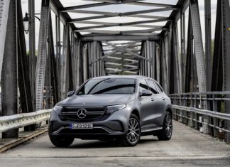 Mercedes-Benz, 2021’de Premium segmentte elektrikli araçlara ve dijital dönüşüme öncülük edecek