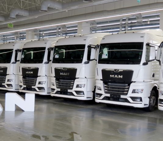 Taşımacılığın lider firması Oğuzhan Ağır Nakliyat, filosunu 15 adet MAN çekici ile güçlendirdi