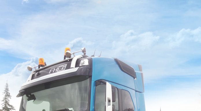 Zafer Kardeşler Uluslararası Ağır Nakliyat, Volvo FH16 8×4 çekiciyi tercih etti