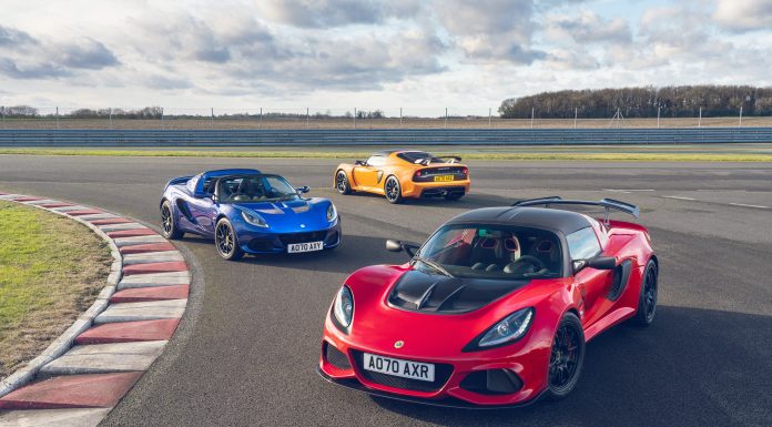 Lotus Elise ve Exige Final Edition’ı Tanıttı.