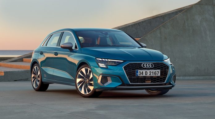 Audi’nin premium kompakt sınıftaki başarılı temsilcisi A3 dördüncü nesliyle Türkiye’de satışa sunuldu.