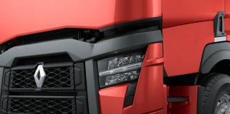 2020 YILINDA RENAULT TRUCKS, PAZARDAKİ YERİNİ KORUMAYI VE MÜŞTERİLERİNE OLAN TAAHHÜDÜNE SADIK KALMAYI BAŞARDI