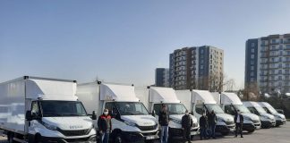 IVECO yetkili satıcısı IVECO Otomotiv, 21 adet Daily’i Prestij’e teslim etti