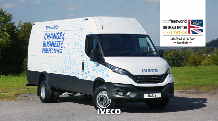 IVECO Daily, “2021 Van Fleet World” Büyük İngiliz Filo Ödülleri tarafından Yılın Hafif Ticarî Aracı seçildi