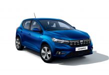 YENİ DACIA SANDERO SHOWROOMLARDAKİ YERİNİ ALDI