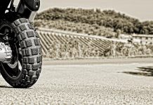 Continental’in efsane ’eighty’si TKC 80 BMW motosikletlerinde