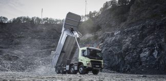 Volvo Trucks, yeni Volvo FMX ile en zorlu görevlere hazır