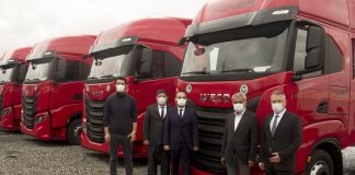 IVECO’dan Hüner’e  40 adet S-WAY çekici teslimatı