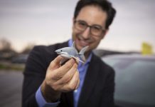 Opel’in Kült Haline Gelen Köpekbalığının Keyifli Hikayesi