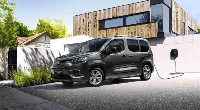 Toyota Yeni Proace City’nin  Elektrikli Versiyonu Sahnede