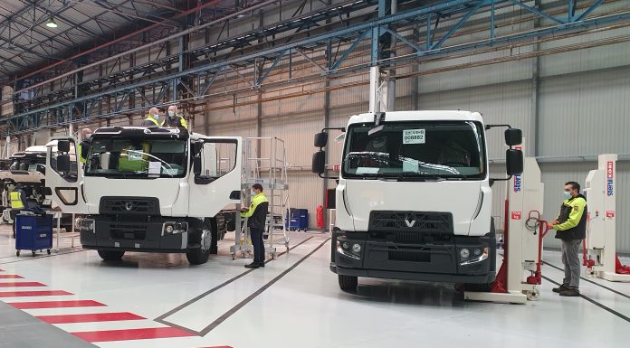 ENDÜSTRİYEL TURİZM: EVİNİZDEN BOURG-EN-BRESSE’DEKİ RENAULT TRUCKS FABRİKASINI GEZİN…