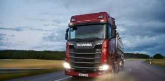 Scania 770 S, Alanında Uzman Gazetecilerden  Tam Not Aldı