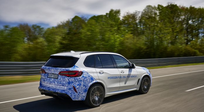 BMW’nin Hidrojen Yakıt Hücreli İlk Modeli BMW i Hydrogen NEXT’in Yol Testlerine Başlandı