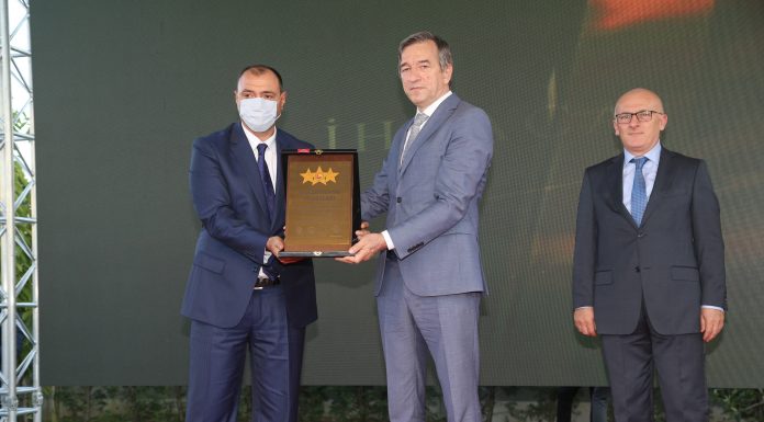 TOYOTA OTOMOTİV SANAYİ TÜRKİYE’YE İHRACAT KATEGORİSİNDEN BÜYÜK ÖDÜL