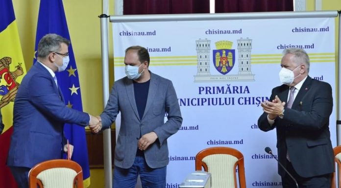 Anadolu Isuzu 100 adetlik Moldova Kişinev ihalesini imzaladı