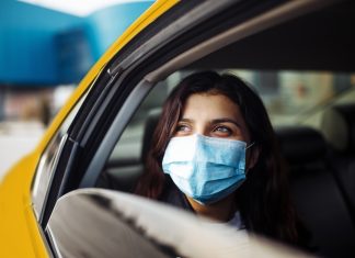 TÜRKİYE AŞILANMAYA UBER TAKSİ İLE GİDİYOR