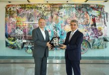 Karsan’a Üstün İhracat Başarısı Ödülü! Karsan, OİB’nin 2020 Altın İhracat Ödülü’nü Aldı!