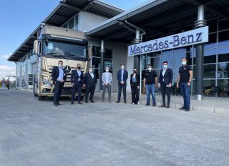 Dijital Dönüşüm Ofisi ekibi ile Mercedes-Benz Türk, dijital dönüşüme hız verdi