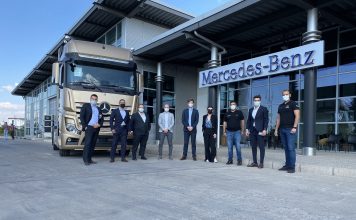 Dijital Dönüşüm Ofisi ekibi ile Mercedes-Benz Türk, dijital dönüşüme hız verdi